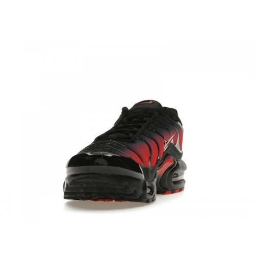 Кроссы Nike Air Max Plus Red Black (GS) - подростковая сетка размеров