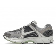 Женские кроссовки Nike Zoom Vomero 5 Cobblestone Flat Pewter (W)