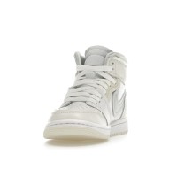 Женские Jordan 1 High MM Coconut Milk (W)