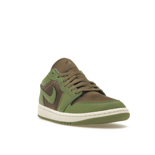 Кроссы Jordan 1 Low SE Brown Kelp Sky J Light Olive (W) - женская сетка размеров