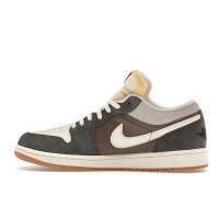 Jordan 1 Low SNKRS Day Korea Magpie (2023)