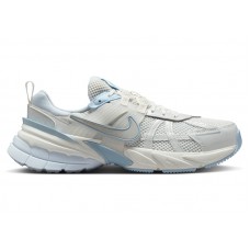 Женские кроссовки Nike V2K Run Platinum Tint Summit White Light Smoke Grey (W)