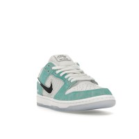 Кроссовки Nike SB Dunk Low April Skateboards