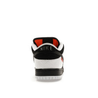 Nike SB Dunk Low TIGHTBOOTH
