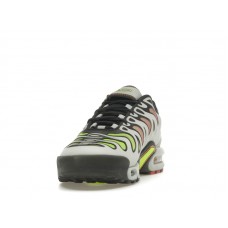 Nike Air Max Plus Drift Light Silver Volt