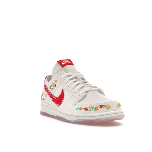 Кроссы Nike SB Dunk Low Decon N7 Opti Yellow University Red - мужская сетка размеров