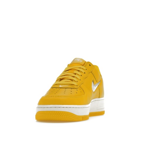 Кроссы Nike Air Force 1 Low 07 Retro Color of the Month Yellow Jewel - мужская сетка размеров