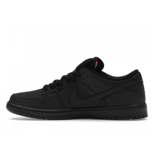 Кроссы Nike SB Dunk Low Pro Triple Black - мужская сетка размеров