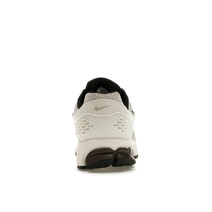 Nike Zoom Vomero 5 Phantom Light Iron Ore (W) - женская сетка размеров Nike Zoom Vomero 5 Phantom Light Iron Ore (W) - женская сетка размеров