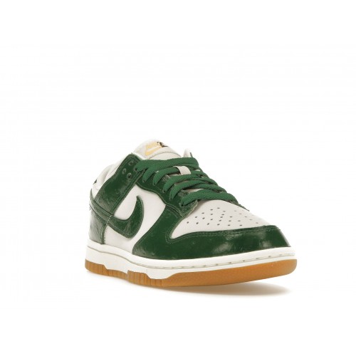 Кроссы Nike Dunk Low LX Gorge Green Ostrich (W) - женская сетка размеров