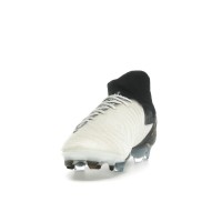 Nike Phantom Luna 2 Elite FG Metallic Gold Coin