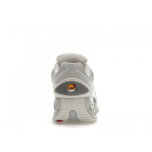 Кроссы Nike Air Max Dn White Pure Platinum (W) - женская сетка размеров