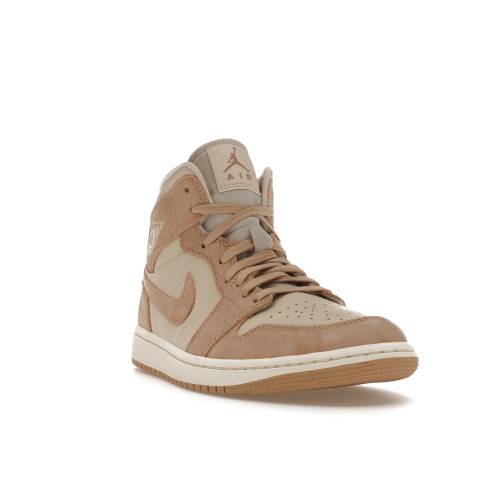 Кроссы Jordan 1 Mid SE Legend Light Brown (W) - женская сетка размеров