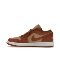 Женские Jordan 1 Low SE Legend Coffee (W)