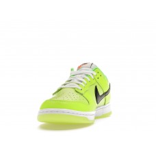 Кроссовки Nike Dunk Low SE Splash Volt