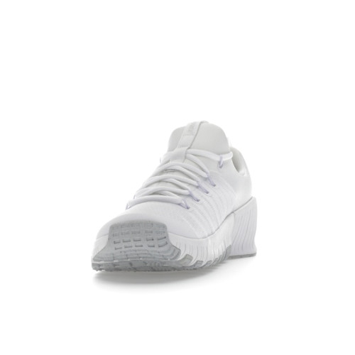 Nike Wmns Free Metcon 6 Platinum Tint - женская сетка размеров Nike Wmns Free Metcon 6 Platinum Tint - женская сетка размеров
