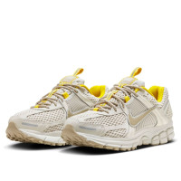 Женские Nike Zoom Vomero 5 Light Bone Yellow (W)