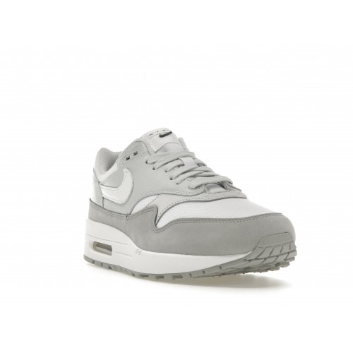 Кроссы Nike Air Max 1 87 LX Light Smoke Grey (W) - женская сетка размеров