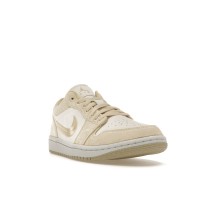 Женские Jordan 1 Low SE Team Gold (W)