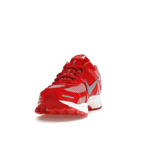 Кроссы Nike Zoom Vomero 5 SP University Red - мужская сетка размеров