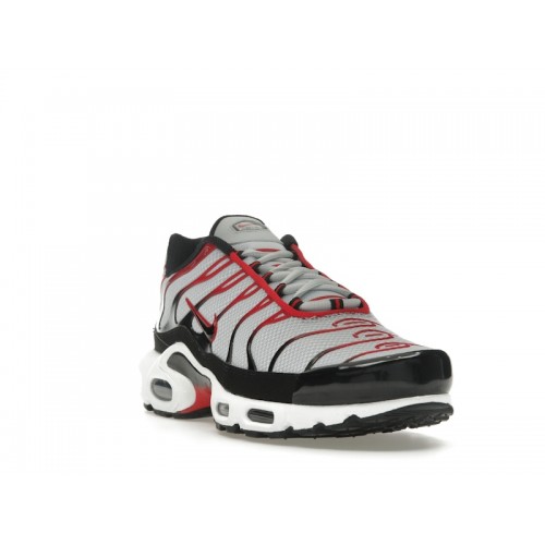 Кроссы Nike Air Max Plus Pure Platinum Black University Red - мужская сетка размеров