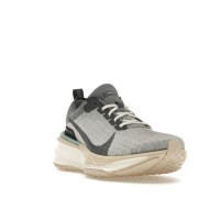 Кроссовки Nike ZoomX Invincible Run 3 Cool Grey Pewter
