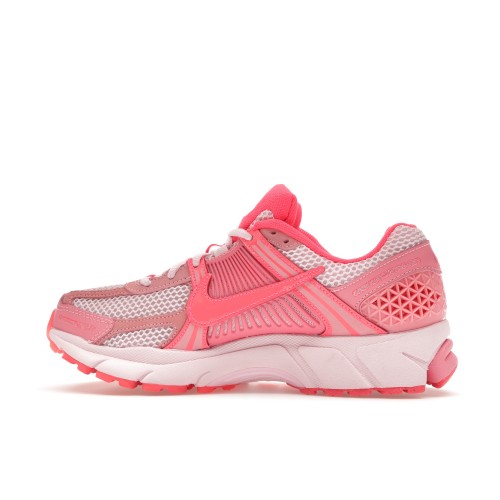 Кроссы Nike Zoom Vomero 5 Coral Chalk Hot Punch (W) - женская сетка размеров