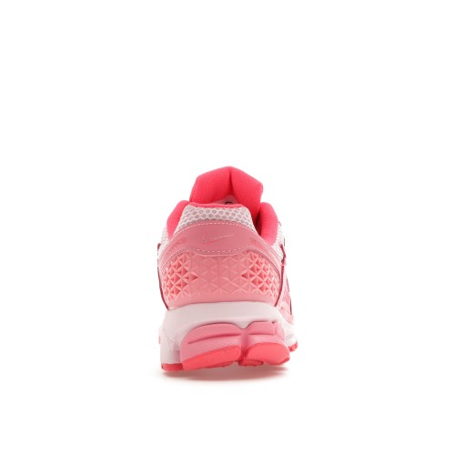 Кроссы Nike Zoom Vomero 5 Coral Chalk Hot Punch (W) - женская сетка размеров