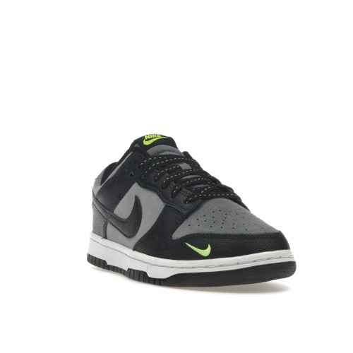 Кроссы Nike Dunk Low Black Cool Grey Volt Mini Swoosh - мужская сетка размеров