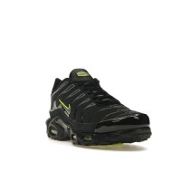 Nike Air Max Plus Black Volt