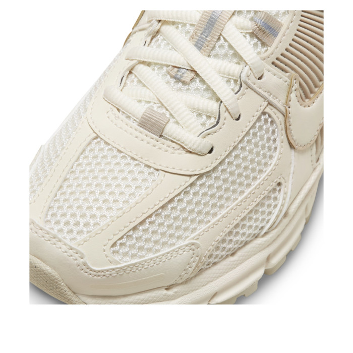 Nike Wmns Air Zoom Vomero 5 Pale Ivory Sanddrift - женская сетка размеров Nike Wmns Air Zoom Vomero 5 Pale Ivory Sanddrift - женская сетка размеров