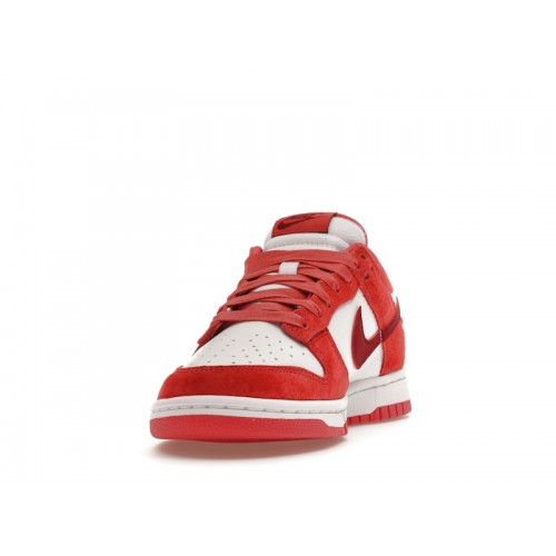 Кроссы Nike Dunk Low Valentines Day (2024) (W) - женская сетка размеров