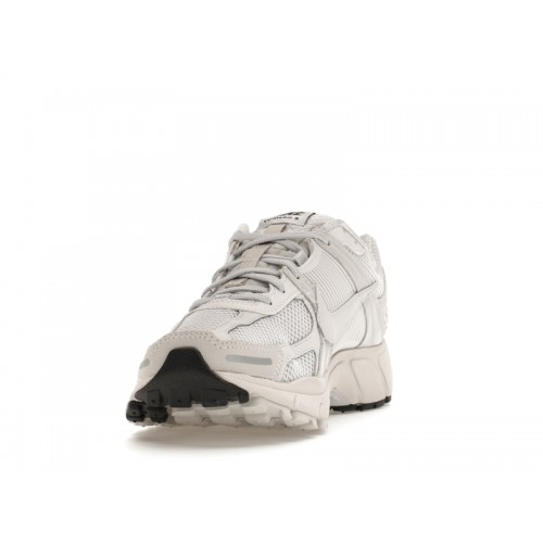 Nike Zoom Vomero 5 White Vast Grey (W) - женская сетка размеров Nike Zoom Vomero 5 White Vast Grey (W) - женская сетка размеров