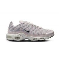 Женские кроссовки Nike Air Max Plus Platinum Violet (W)