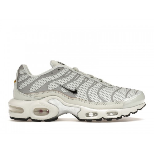 Кроссы Nike Air Max Plus Light Silver (W) - женская сетка размеров