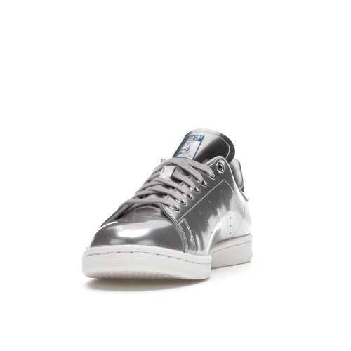 Кроссы adidas Stan Smith Silver Metallic (2019) - мужская сетка размеров