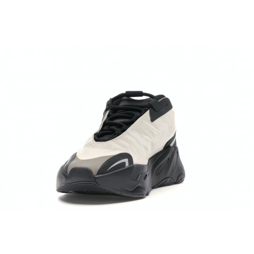 Кроссы adidas Yeezy Boost 700 MNVN Bone - мужская сетка размеров