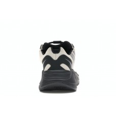 Кроссовки adidas Yeezy Boost 700 MNVN Bone