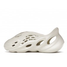 adidas Yeezy Foam RNNR Sand