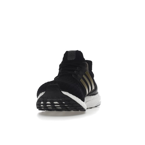 Кроссы adidas Ultra Boost 4.0 DNA Black Metallic Gold - мужская сетка размеров