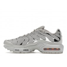 Подростковые Nike Air Max Plus Light Iron Ore Gym Red Smoke Grey Metallic Silver (GS)