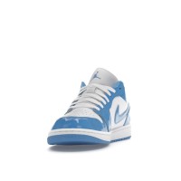 Jordan 1 Low SE White Legend Blue