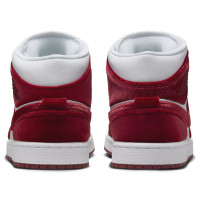 Женские Jordan 1 Mid SE Red Velvet (W)