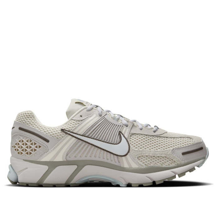 Nike Air Zoom Vomero 5 Light Orewood Brown - мужская сетка размеров Nike Air Zoom Vomero 5 Light Orewood Brown - мужская сетка размеров
