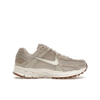 Женские кроссовки Nike Zoom Vomero 5 Light Orewood Brown (W)