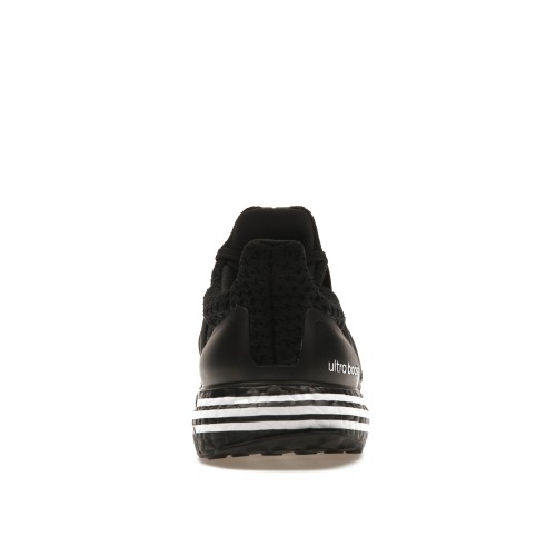Кроссы adidas Ultra Boost 5.0 DNA Black White Heel Stripes - мужская сетка размеров