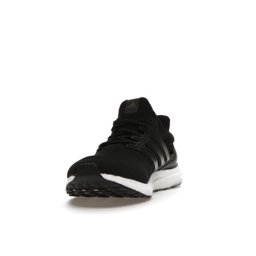 Кроссы adidas Ultra Boost 5.0 DNA Core Black Beam Green - мужская сетка размеров