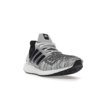 Кроссовки adidas Ultra Boost 1.0 DNA Oreo (2022)