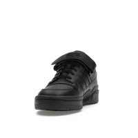 adidas Forum Low Triple Black
