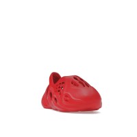 Тапки детские adidas Yeezy Foam RNNR Vermillion (Kids)